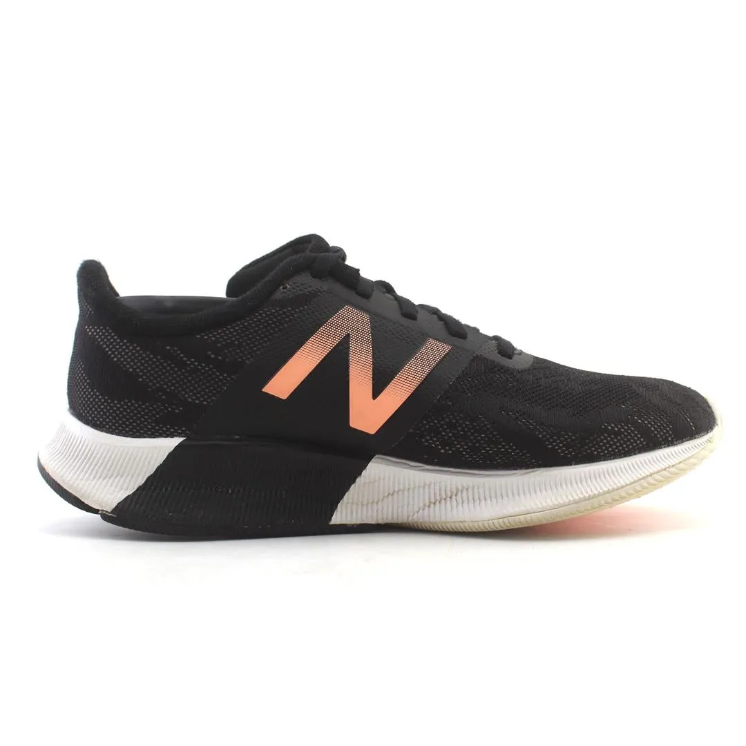 NEW BALANCE  FUELCELL 890 V8