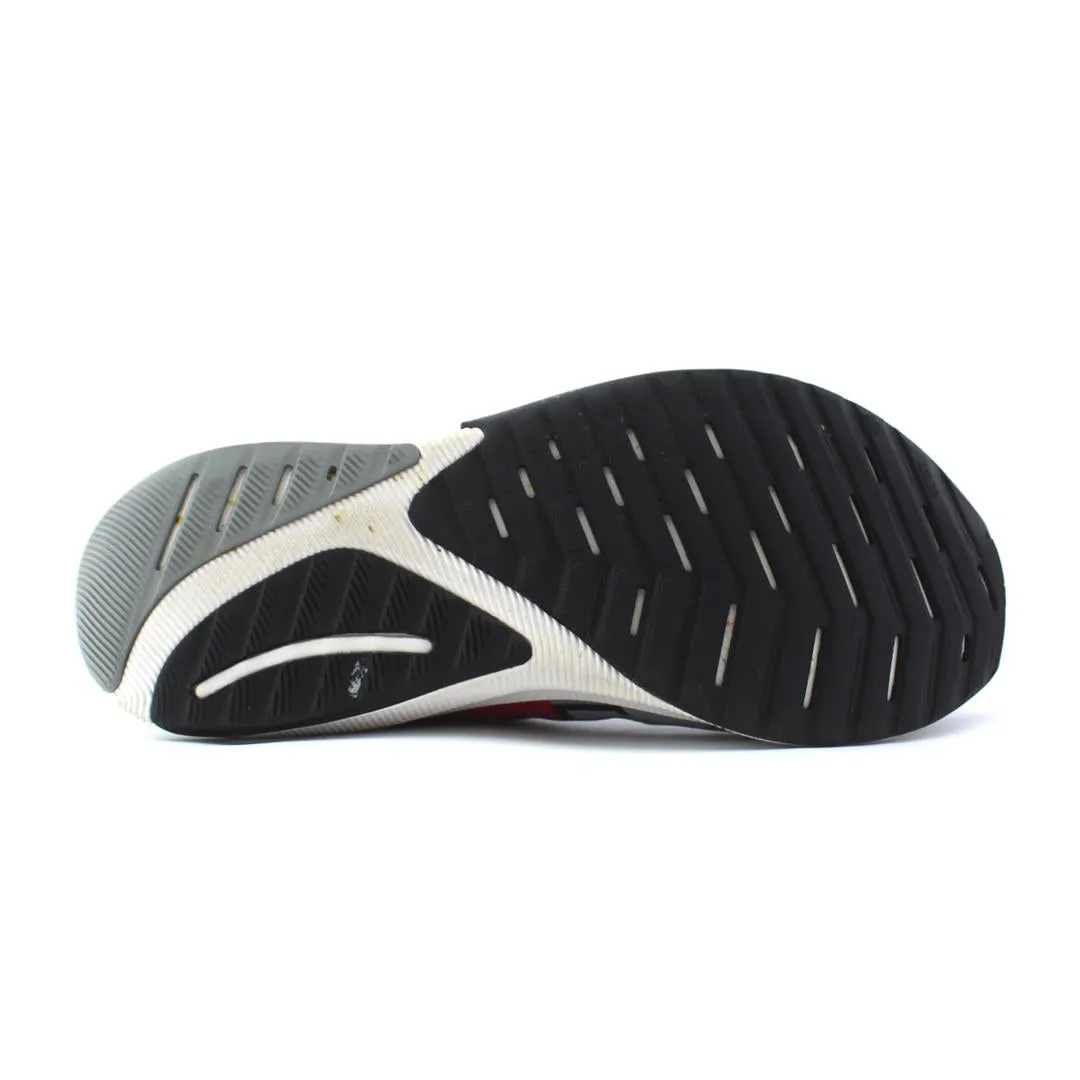 NEW BALANCE  FUELCELL PROPEL V2