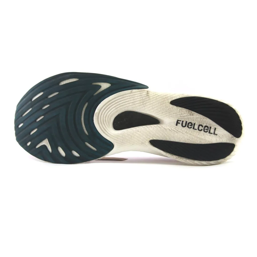NEW BALANCE  FUELCELL RC ELITE V2