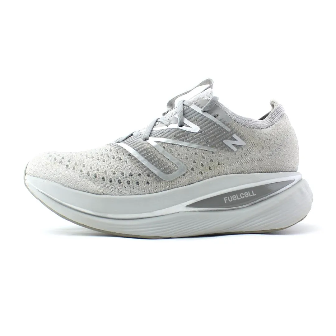 NEW BALANCE FUELCELL SUPERCOMP '