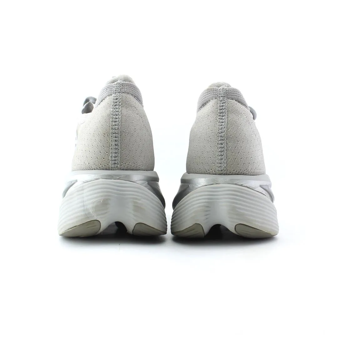 NEW BALANCE FUELCELL SUPERCOMP '