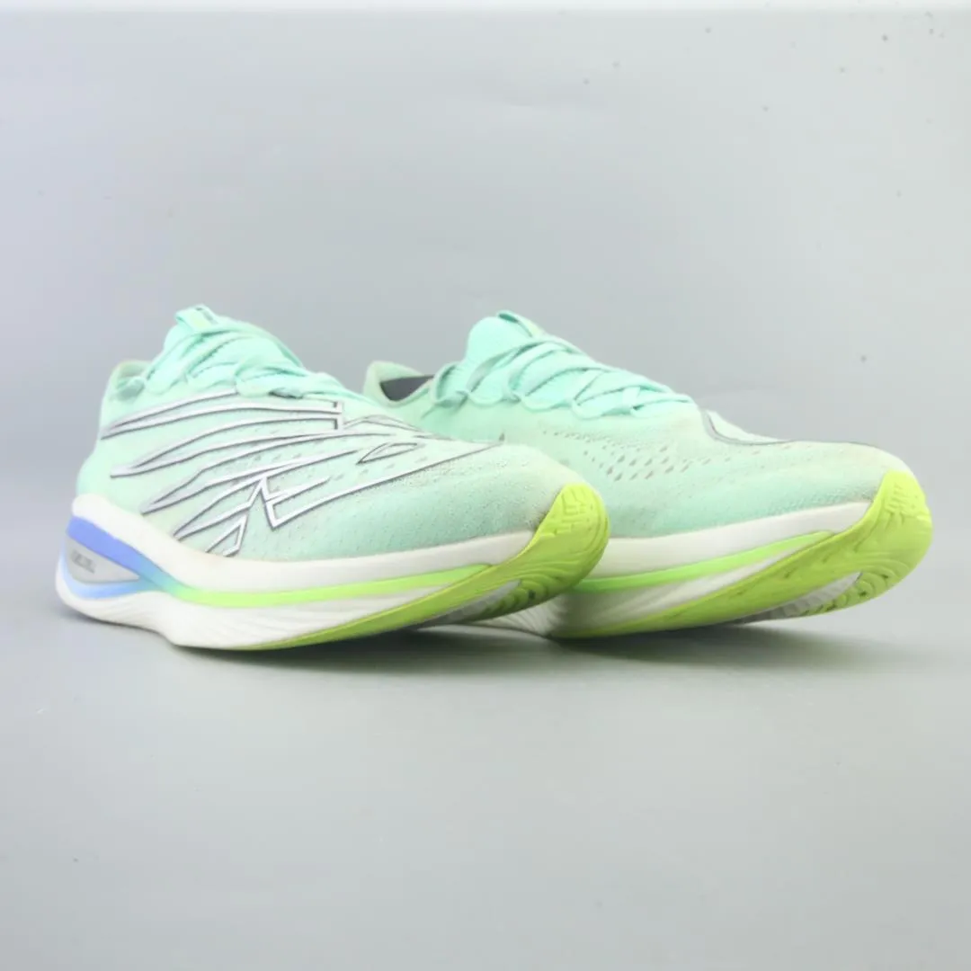 NEW BALANCE  FUELCELL SUPERCOMP ELITE V3