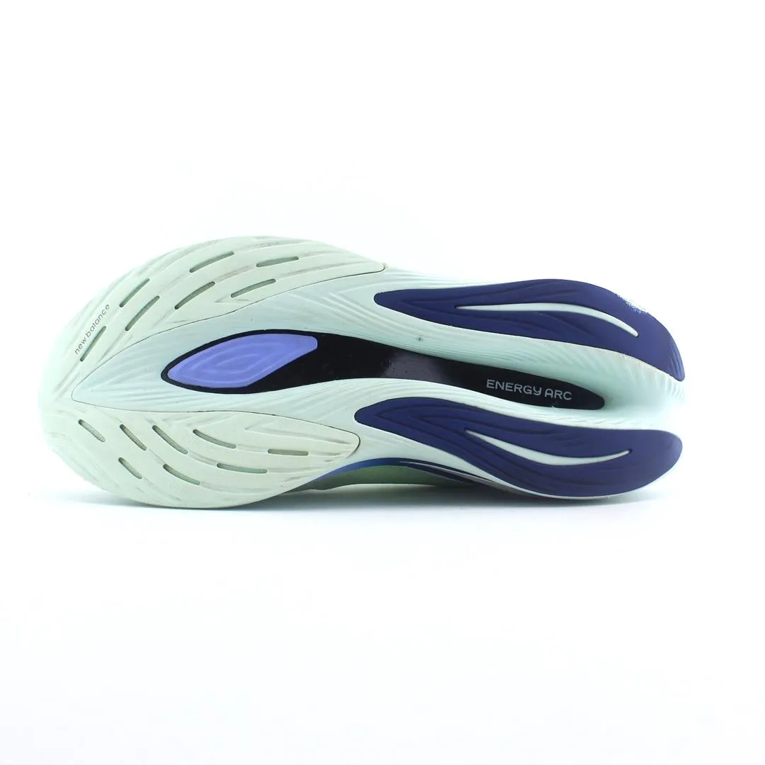 NEW BALANCE FUELCELL SUPERCOMP TRAINER V1
