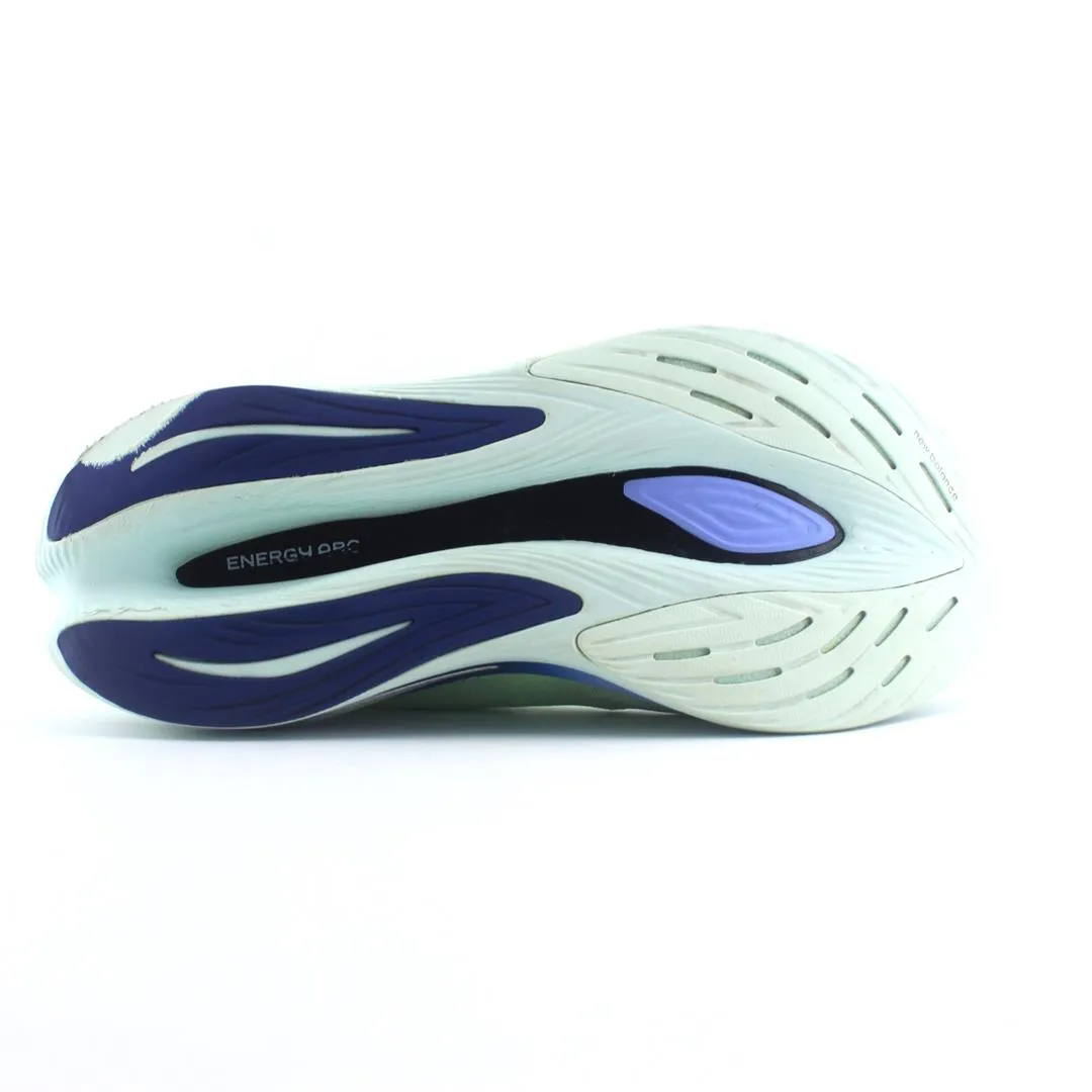 NEW BALANCE FUELCELL SUPERCOMP TRAINER V1