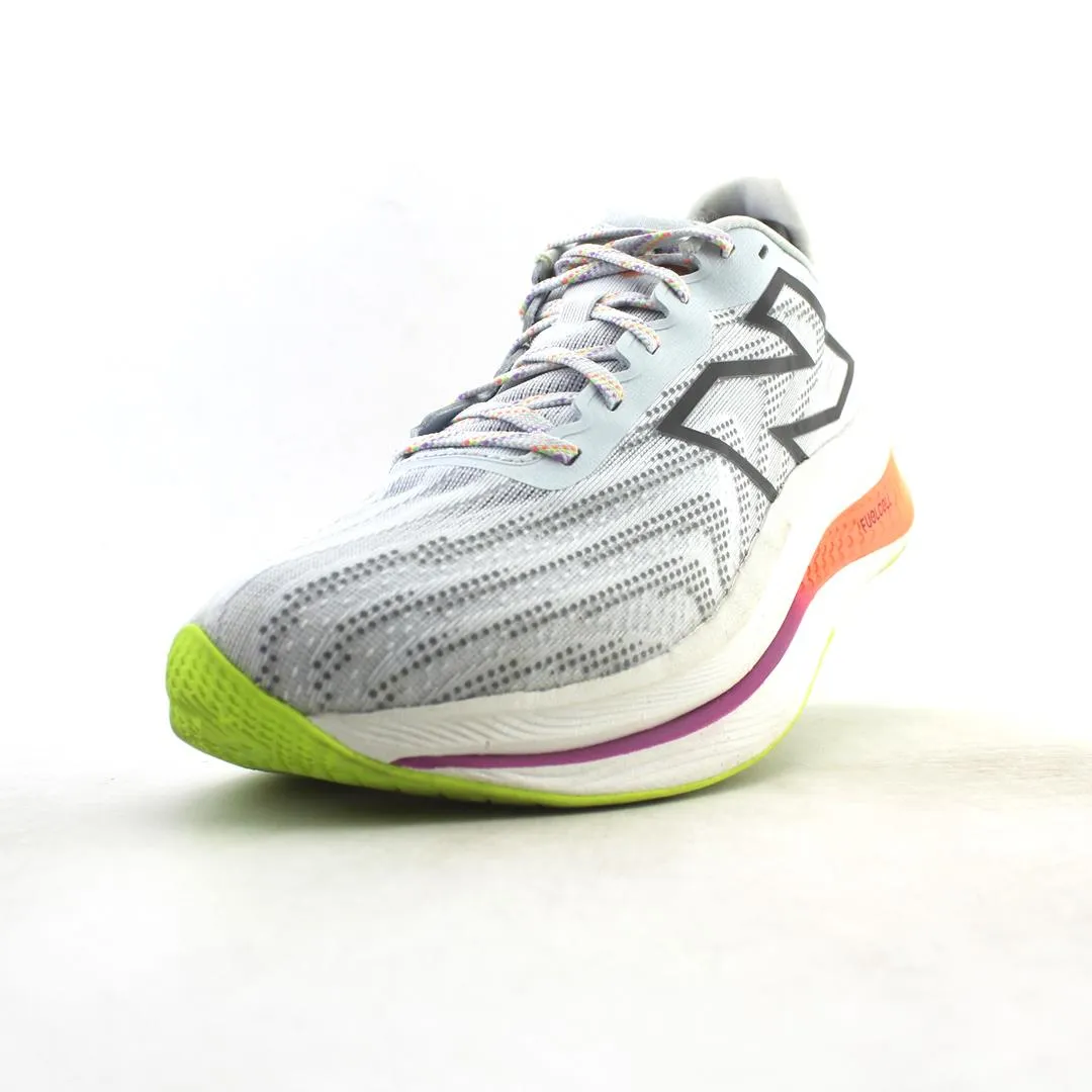 NEW BALANCE FUELCELL SUPERCOMP TRAINER V3