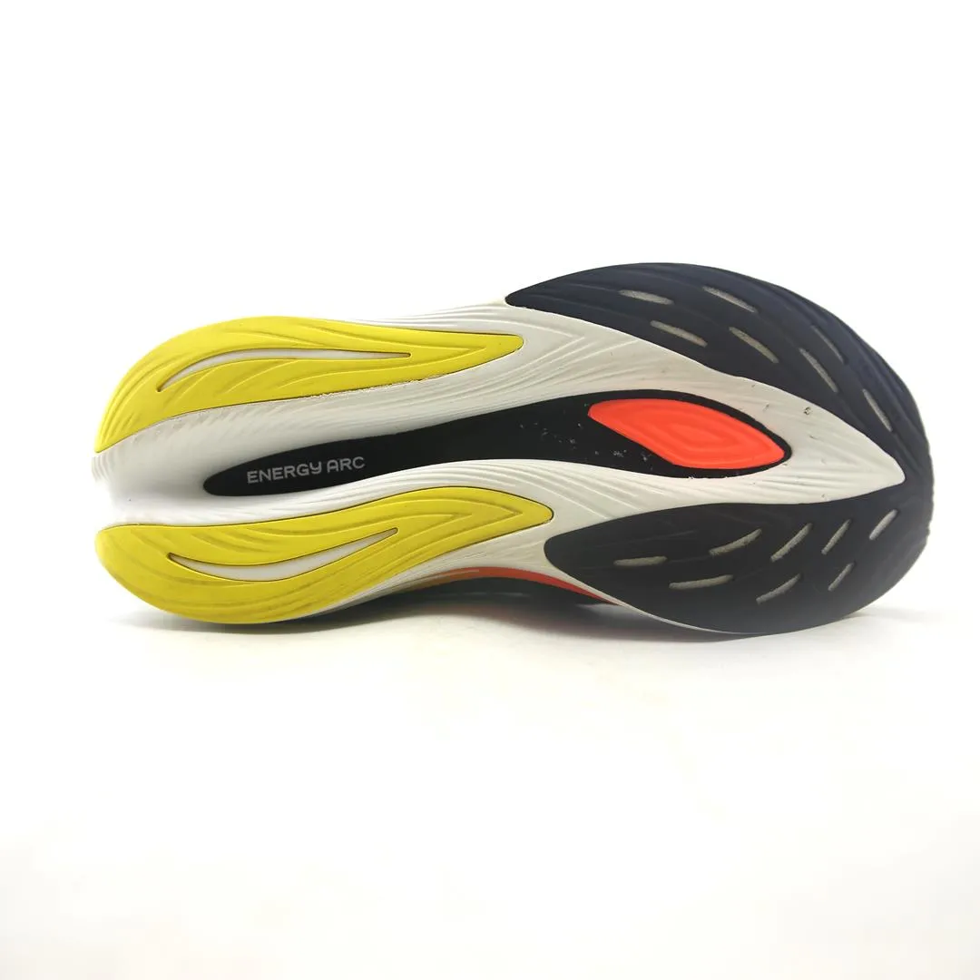 NEW BALANCE  FUELCELL SUPERCOMP TRAINER