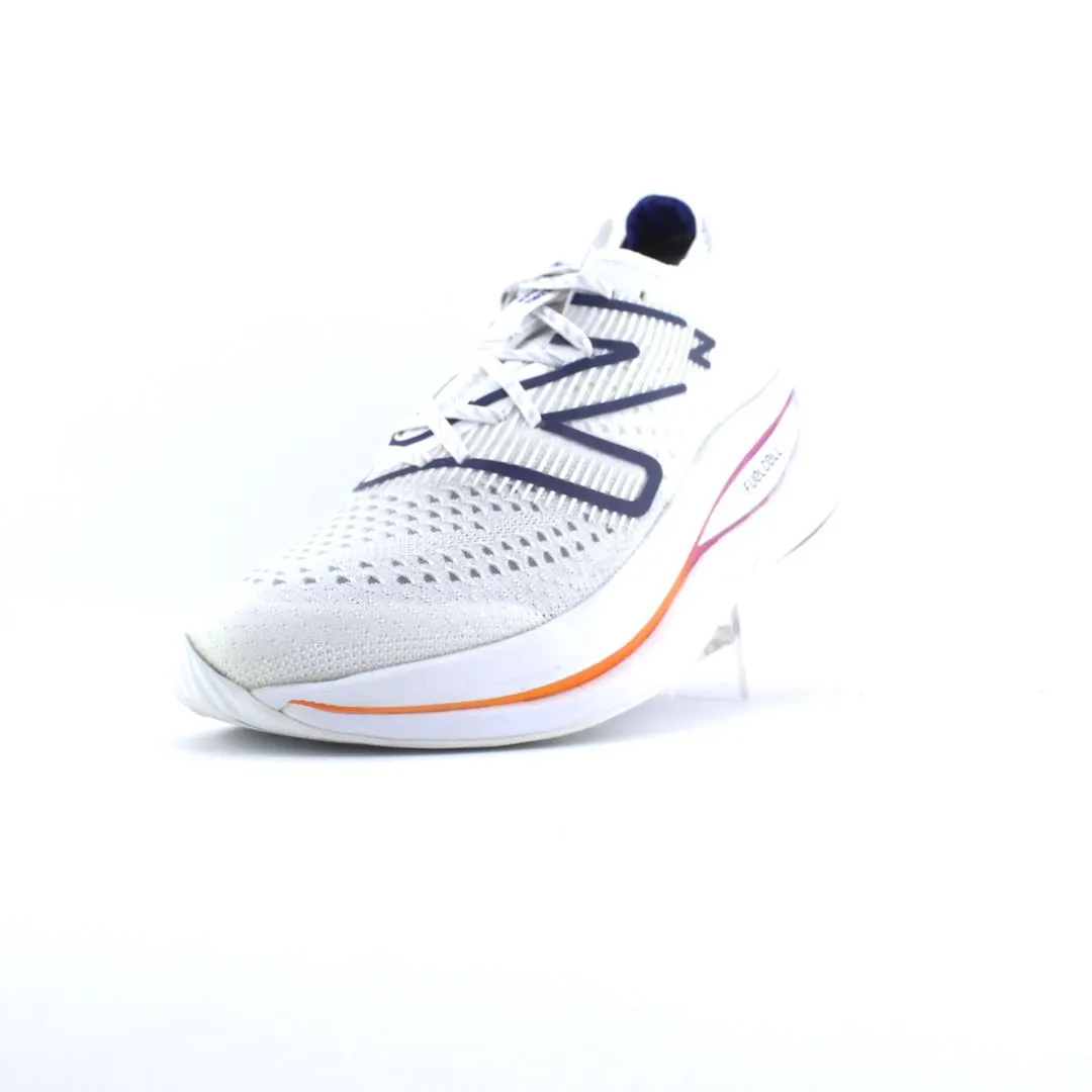 NEW BALANCE FUELCELL SUPERCOMP
