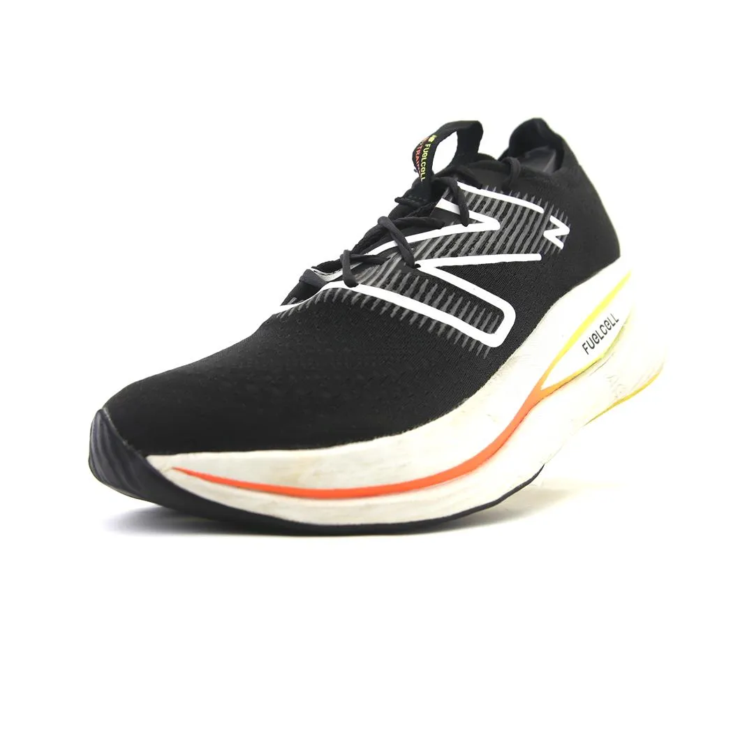 NEW BALANCE  FUELCELL SUPERCOMP