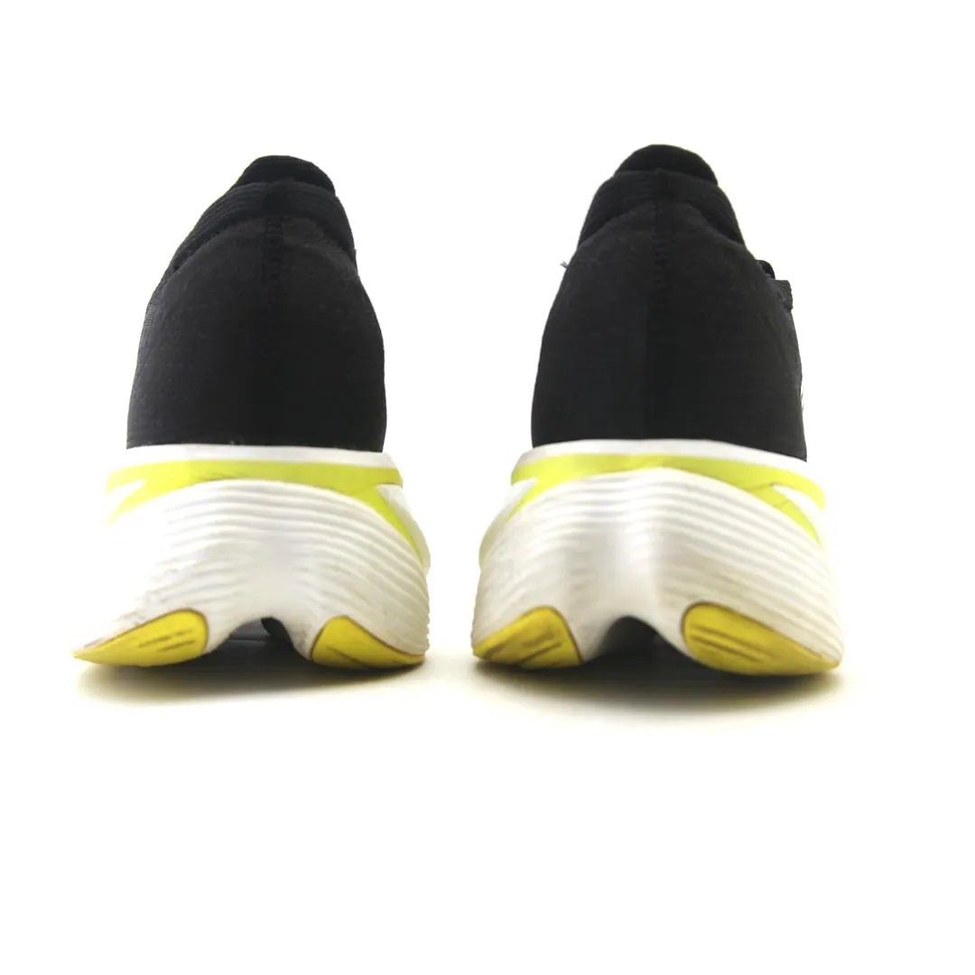 NEW BALANCE  FUELCELL SUPERCOMP