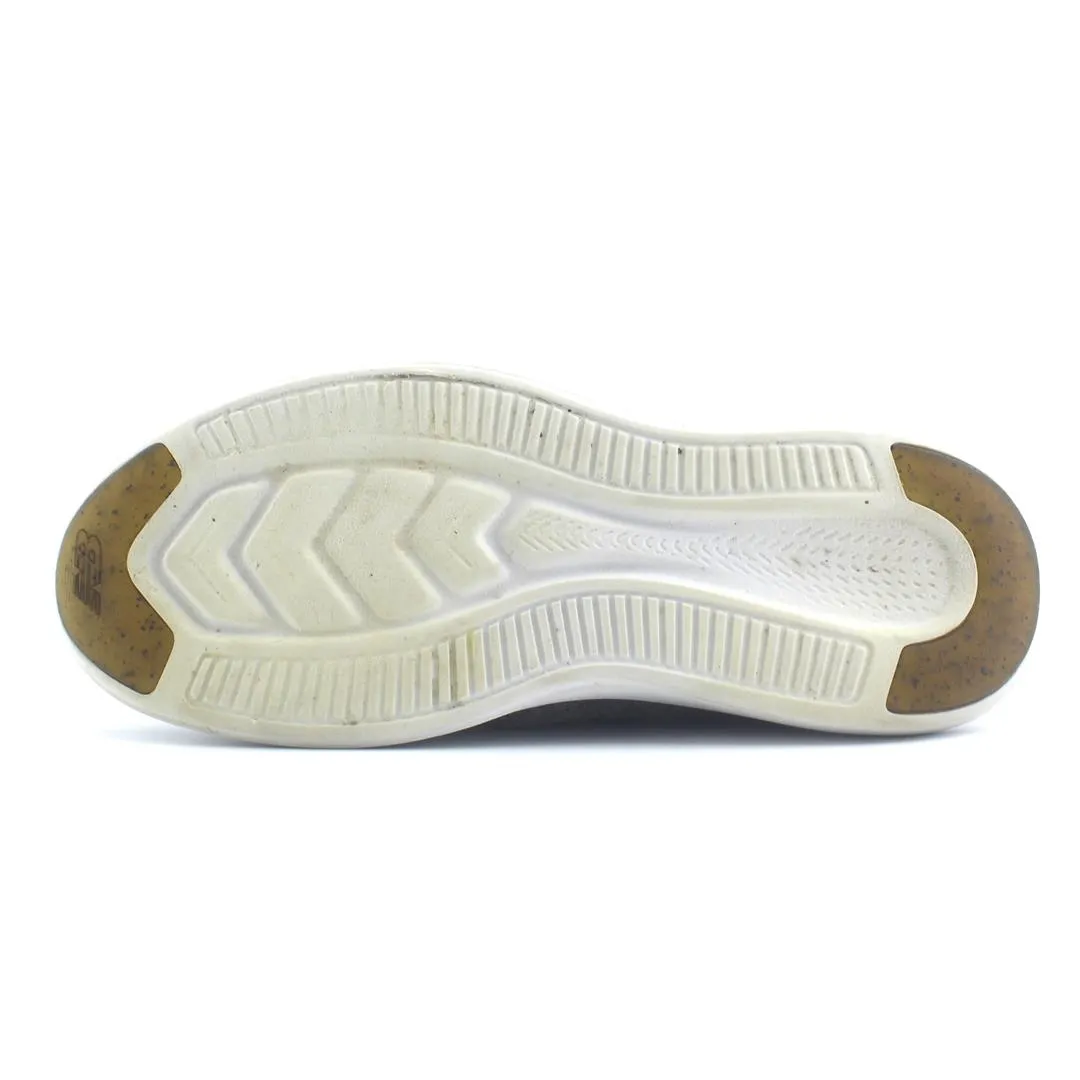 NEW BALANCE  FUELCORE COAST V4