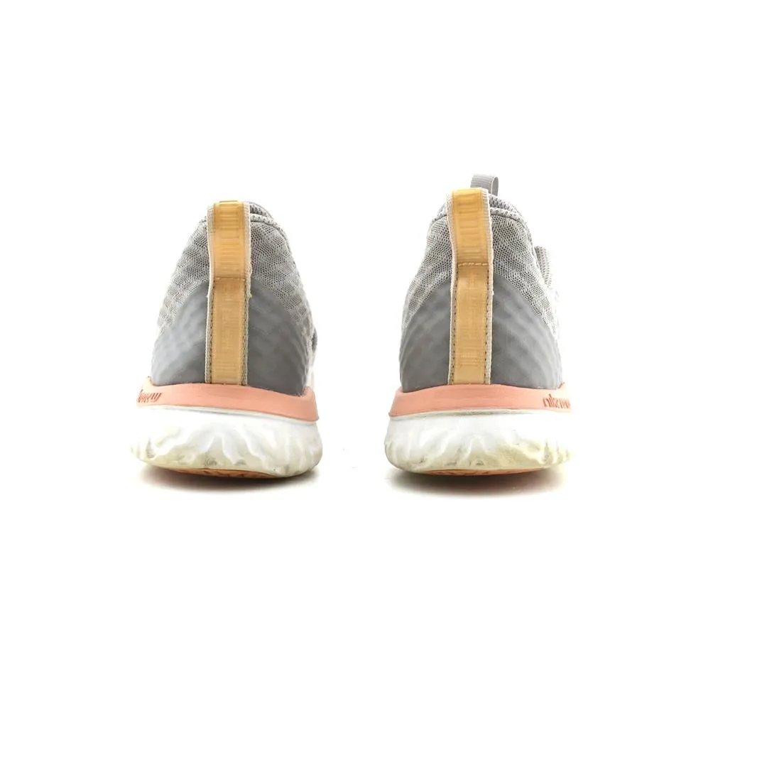 NEW BALANCE IN-SEASON TR 9