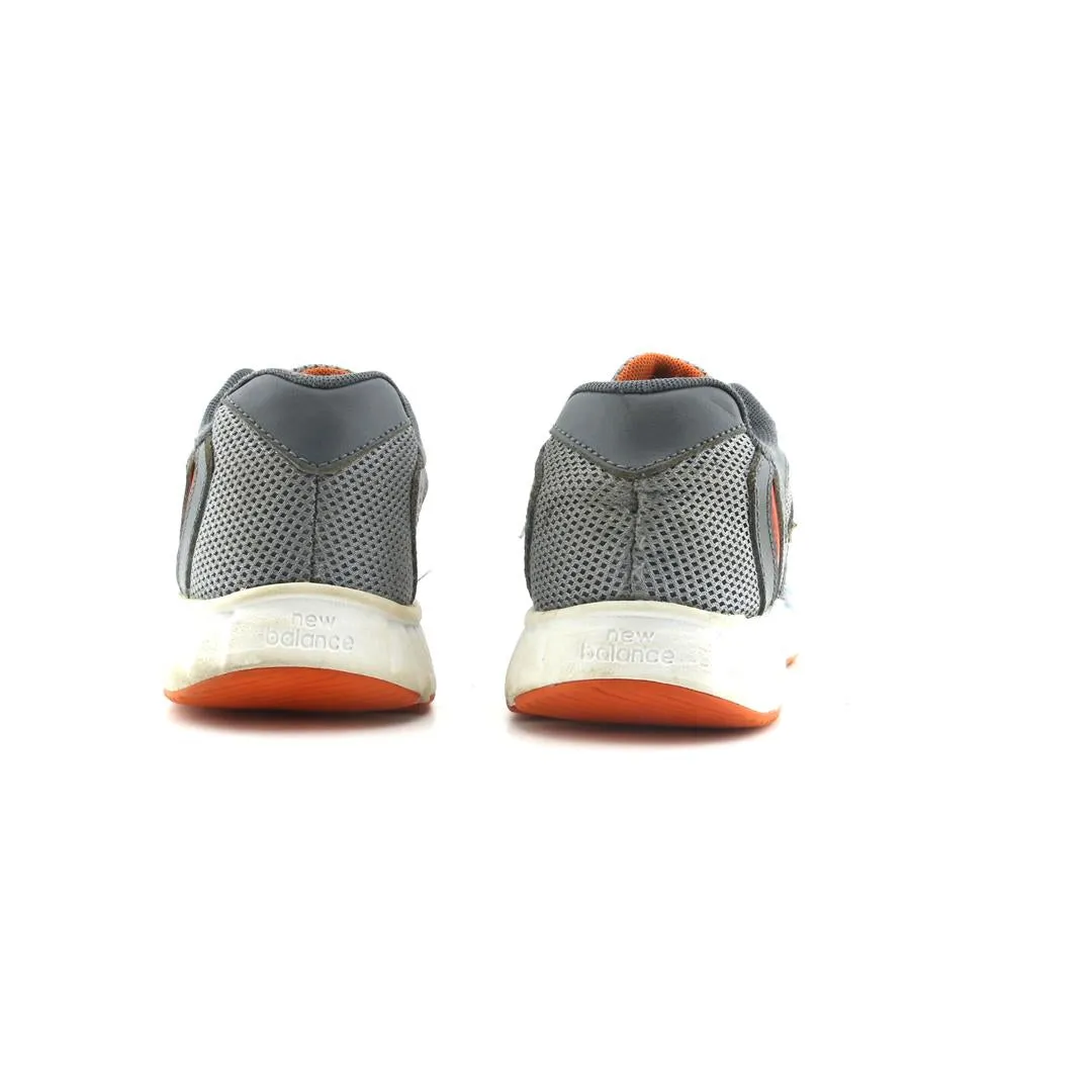 NEW BALANCE KJ555