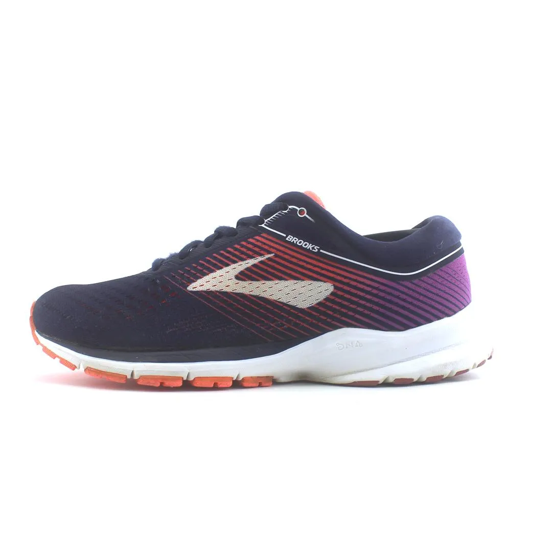 NEW BALANCE LAUNCH 5