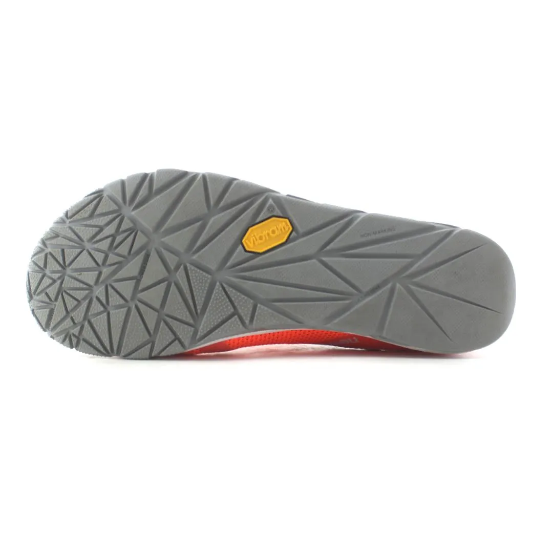 NEW BALANCE MINIMUS 20 V6