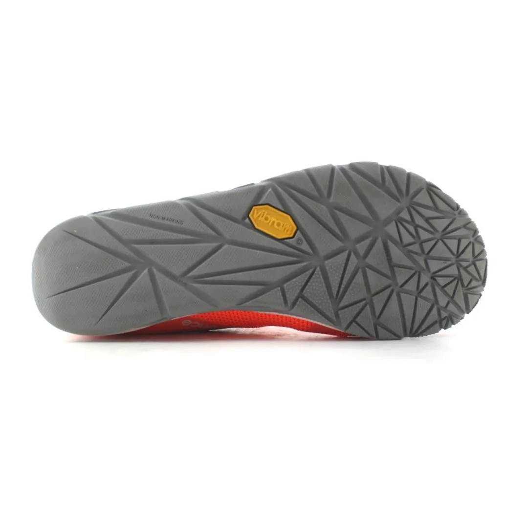 NEW BALANCE MINIMUS 20 V6