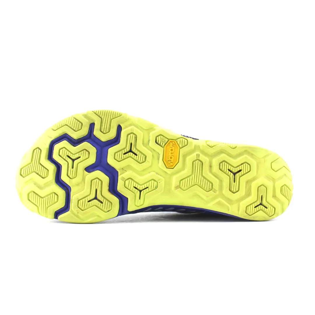 NEW BALANCE MINIMUS 20V4