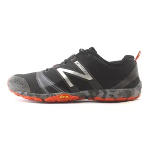 NEW BALANCE  MINIMUS V2
