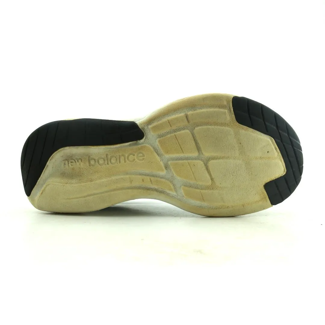 NEW BALANCE RALAXA V1