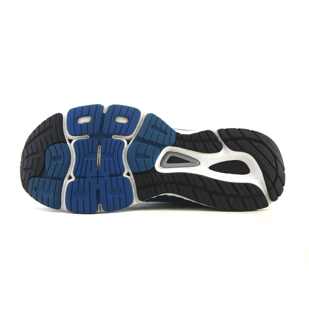 NEW BALANCE SOLVI