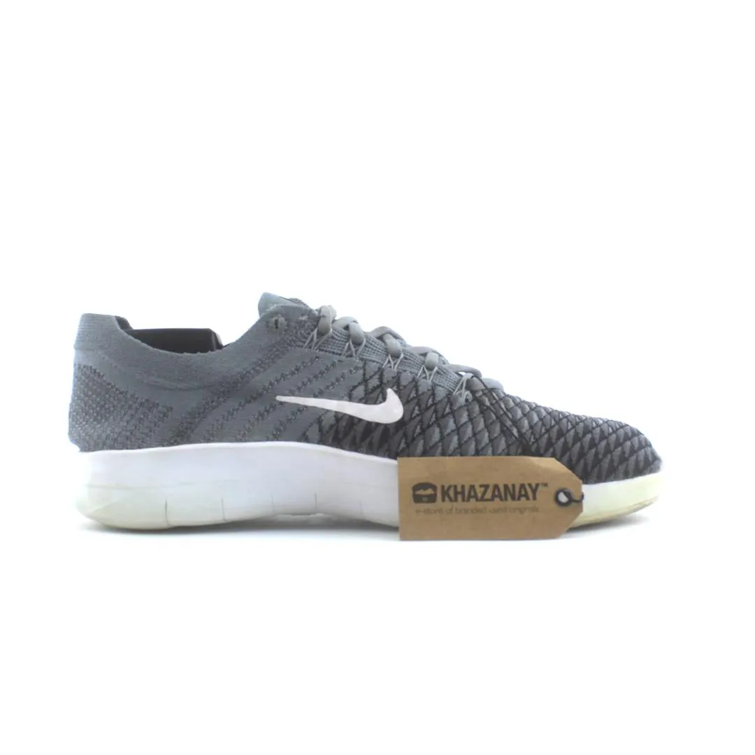 NIKE FREE TR FLYKNIT 2