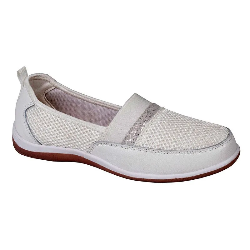 Soft Style By Hush Puppies Sonnagh Loafer  - White