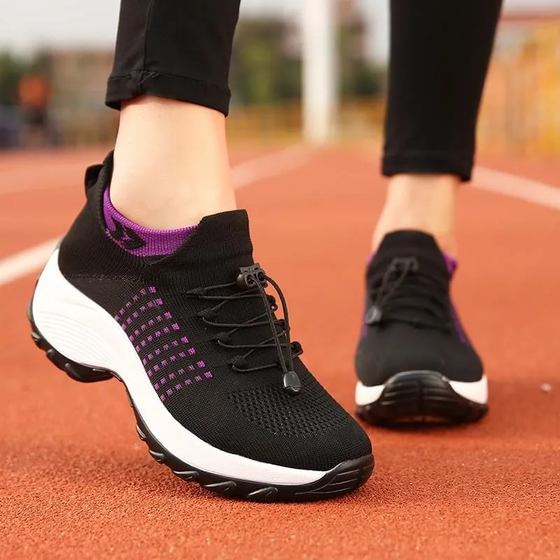 Stretchable No-Tie Sneakers: The Sienna