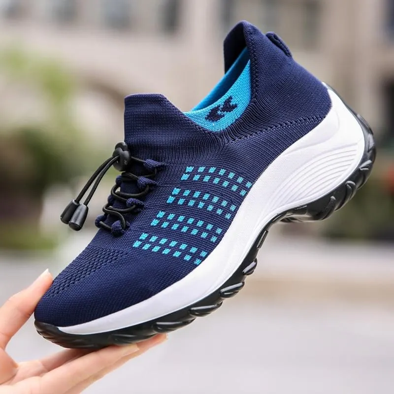 Stretchable No-Tie Sneakers: The Sienna